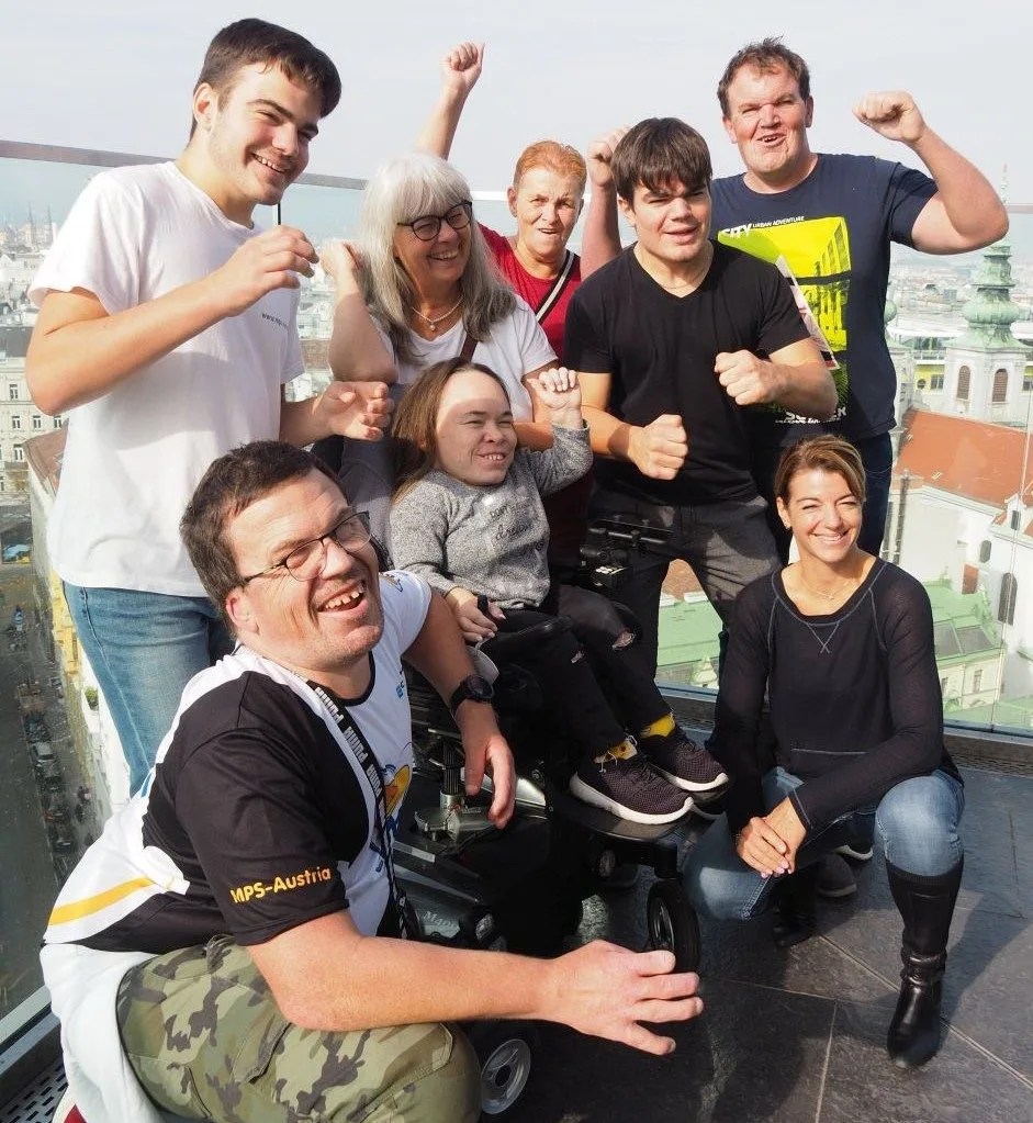MPS Patienten mit Familie und Freunden