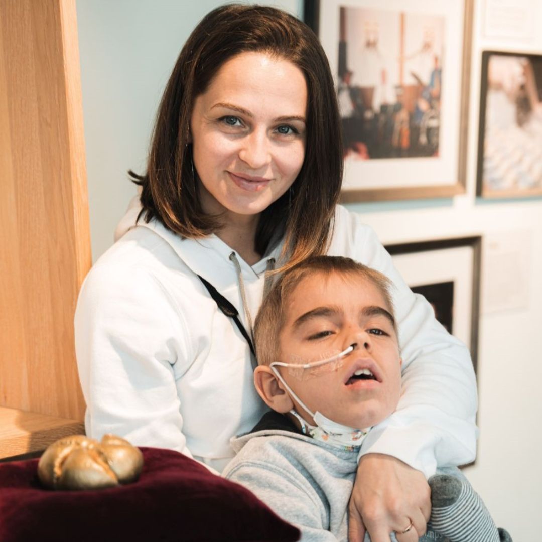 MPS-Bub mit Mama_MPS-Austria MPS-Bub mit Mama | MPS-Austria
